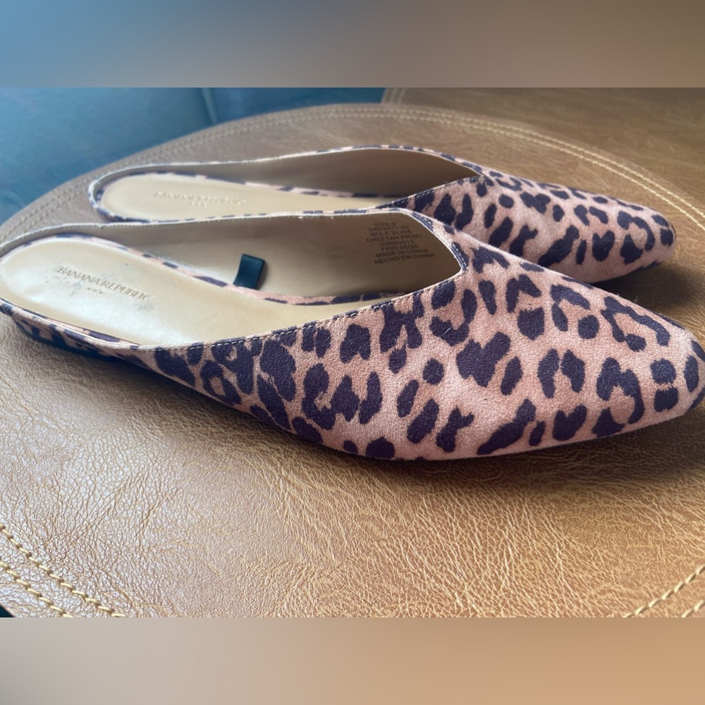 Banana Republic Cheetah Print Mule Slides Size 9 - Picture 4 of 7